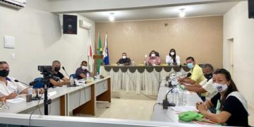 Serra Dos Aimorés: Vereadores Aprovam Rateio De Recursos Do FUNDEB Aos Servidores Da Educação.