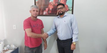 Procurador Jurídico Dr. Ferdnando Martins retorna à Câmara Municipal de Serra dos Aimorés após quase três anos cedido para a Prefeitura de Nanuque.