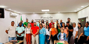 A Câmara de vereadores de Serra dos Aimorés, autora do projeto e guardiã da LOM (Lei Orgânica Municipal) e do RI (Regimento Interno) se sente honrada pela histórica conquista dos ACS e dos ACEs.